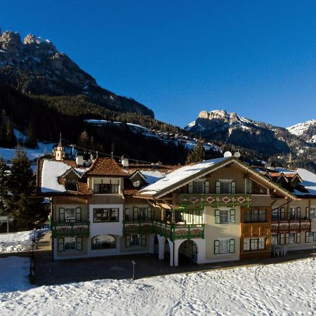 Residence Holiday Поца ди Фаса Екстериор снимка