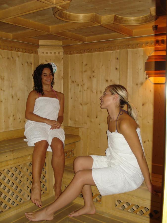 Residence Holiday Поца ди Фаса Екстериор снимка